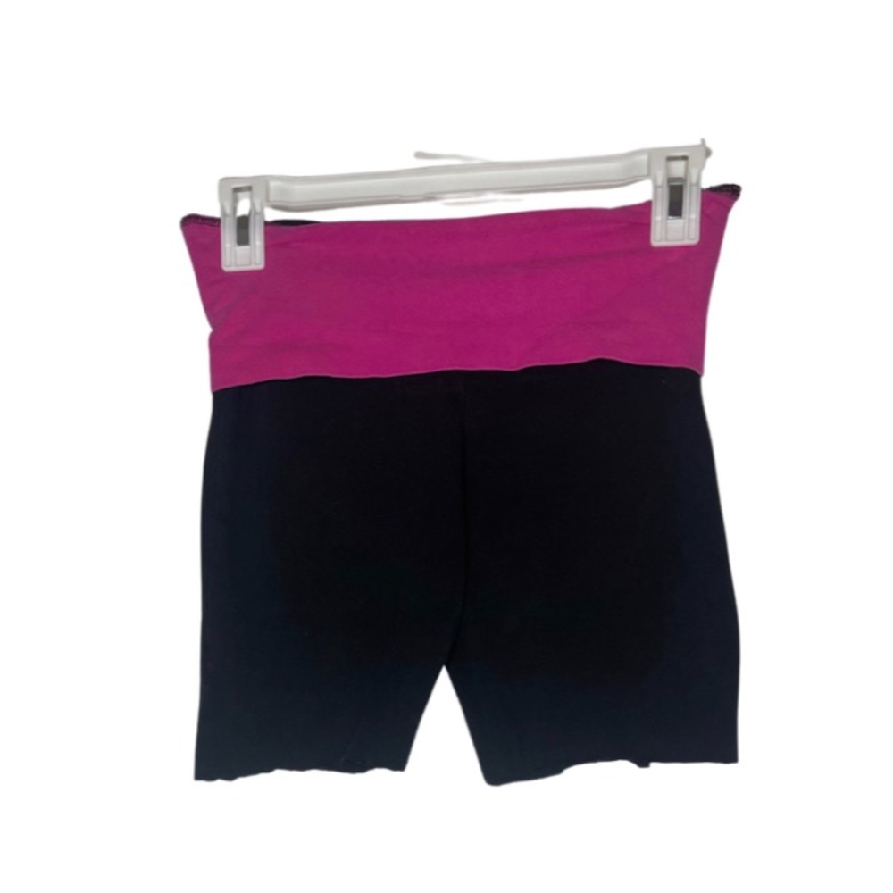 black biker shorts pink waist band